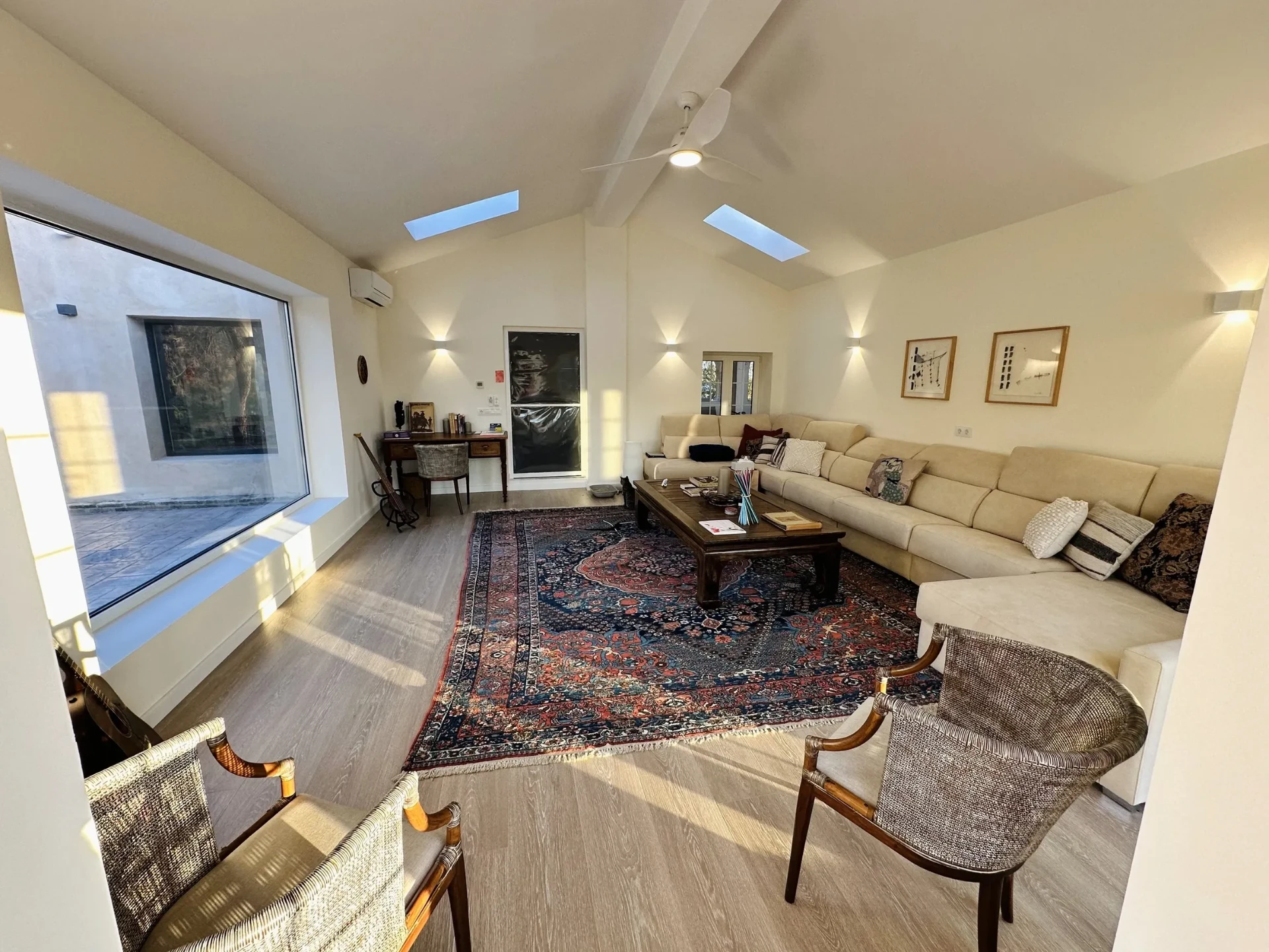 The fireplace room for slow evenings